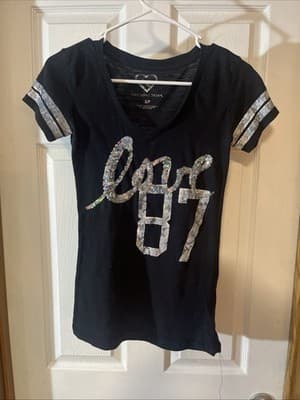 Live Love Dream Women’s Small Black V Neck 87 T Shirt With Stripes On Sleeves - Thumbnail 6