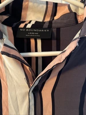 No Boundaries Mens L Skater Grunge Punk Short Sleeve Striped Button Down Shirt - Thumbnail 2