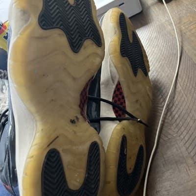 Size 13- Jordan 11 Retro 72-10 2015 - Thumbnail 7