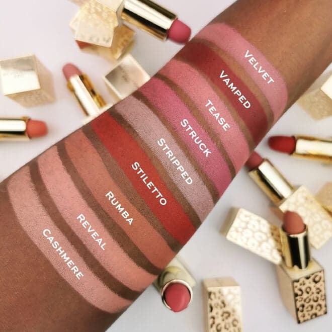 Revolution PRO New Neutral Satin Matte Satin Lipstick with Matt Effect Shade Latte 3,2 G - Thumbnail 5