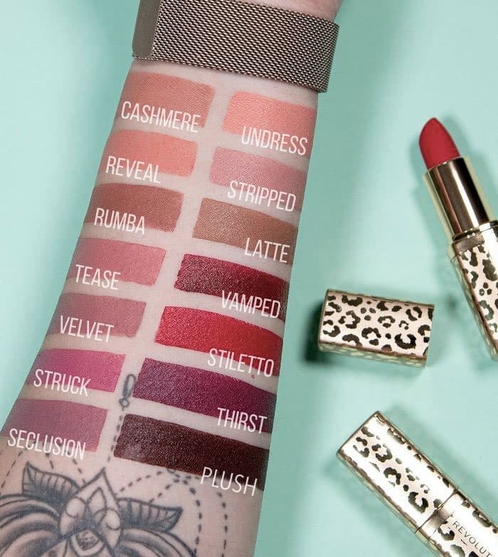 Revolution PRO New Neutral Satin Matte Satin Lipstick with Matt Effect Shade Latte 3,2 G - Thumbnail 7