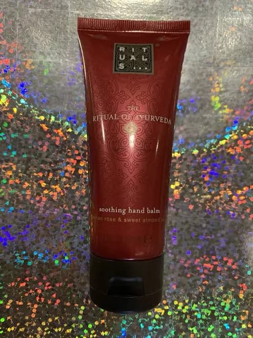 Rituals Ritual of Ayurveda Balancing Body Cream Travel Mini 2.3 Oz. - Thumbnail 6