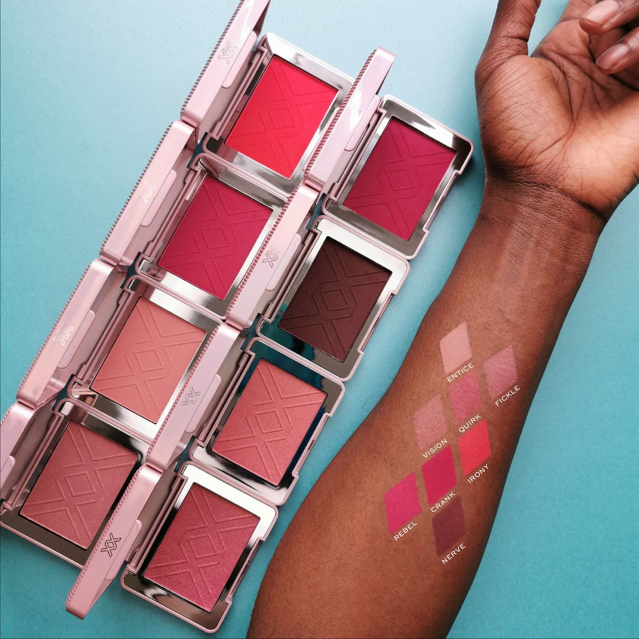 Revolution XX XXcess Blush Powder (Various Shades) - Jitter - Thumbnail 3