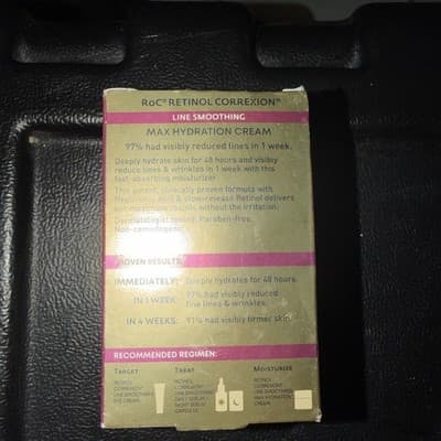 RoC Retinol Correxion Max Daily Hydration Anti-Aging Moisturizer - 1.7 fl oz - Thumbnail 2