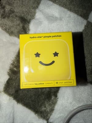 Starface Hydro-Star Pimple Patches Big Yellow Refillable Compact, 32 Count - Image 1