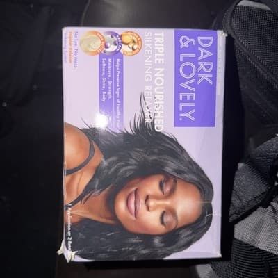 New SoftSheen Carson Dark & Lovely No-Lye Silkening Hair Relaxer Kit REGULAR - Image 1