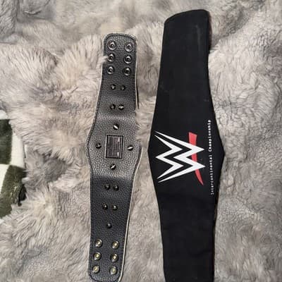 WWE Shop Exclusive Intercontinental Heavyweight Wrestling Champion Mini Belt - Thumbnail 3