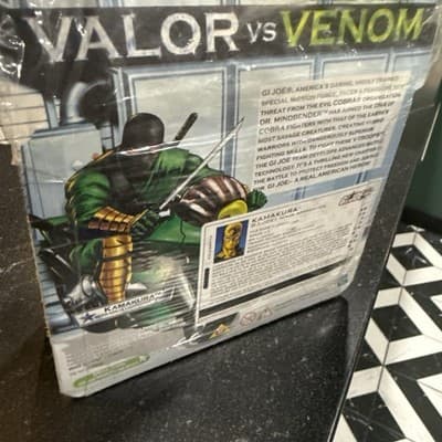 GI JOE Valor vs. Venom Kamakura With Ninja Lightning Cycle 2004 Sealed - Thumbnail 4