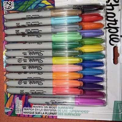Sharpie Seasonal Permanent Markers Fine Pt 24 Assorted Color New In Pack 2205177 - Image 1