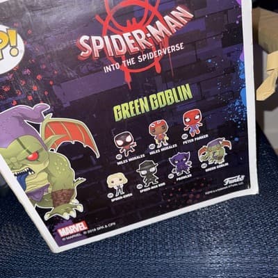 Funko Pop! Vinyl: Marvel - Green Goblin (Into the Spider-Verse)(10-Inch) #408 - Thumbnail 4