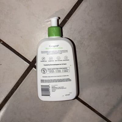 Cetaphil Moisturizing Lotion Normal to Dry Skin, BROKEN PUMP, 16 FL OZ - 473 ml. - Thumbnail 2