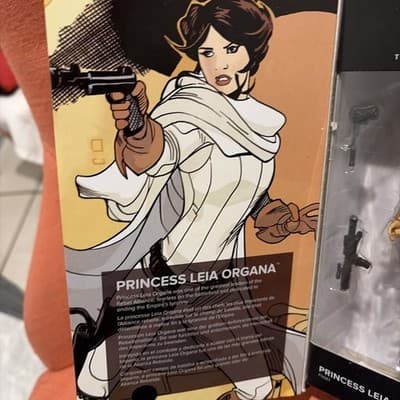 Star Wars The Black Series 6 inch Princess Leia Organa Action Figure - Thumbnail 3