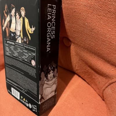 Star Wars The Black Series 6 inch Princess Leia Organa Action Figure - Thumbnail 5