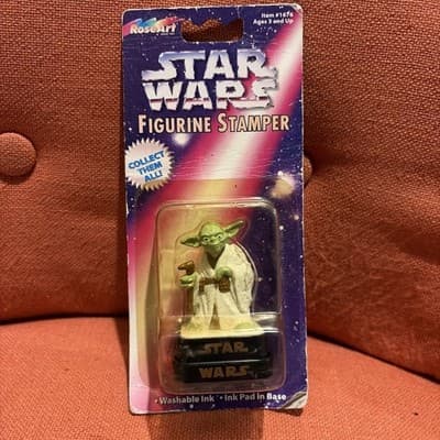 Rose Art Star Wars Stamper Yoda Action Figure - Image 1