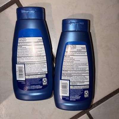 Lot 2-Walgreens Dandruff Shampoo W/ Menthol Selenium Sulfide 1% Maximum Strength - Thumbnail 2