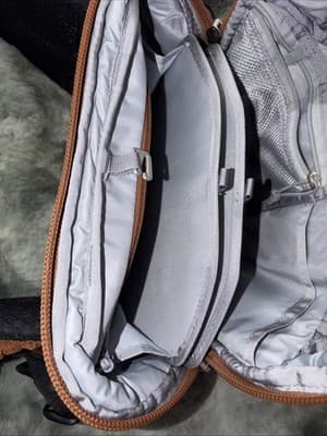 Umpqua Ledges 500ZS Waist Pack Fly Fishing Pack ZeroSweep System Copper - Thumbnail 3