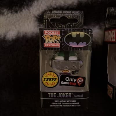 FUNKO POP- POCKET POP! KEYCHAIN- THE JOKER Deadpool, SpidermanGAMESTOP EXCLUSIVE - Thumbnail 2