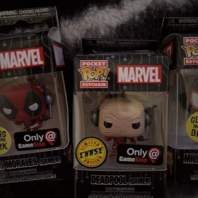 FUNKO POP- POCKET POP! KEYCHAIN- THE JOKER Deadpool, SpidermanGAMESTOP EXCLUSIVE - Thumbnail 4