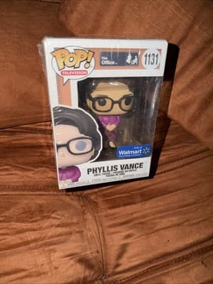 Funko Pop! Vinyl: The Office - Phyllis Vance - Walmart (Exclusive) #1131 - Image 1