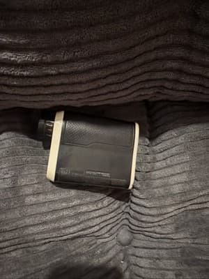 Bushnell Tour V6Laser Rangefinder - Grey/white W/sleeve - Thumbnail 3