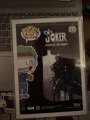 Funko Pop DC The Joker Death of the Family Vinyl Figure #273 Hot Topic Glow GITD - Thumbnail 2