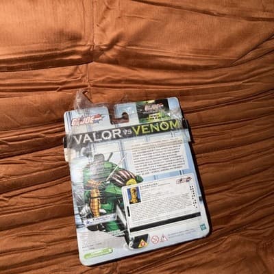 G.I. Joe Valor vs. Venom Kamakura With Ninja Lightning Cycle Figure Set - Thumbnail 3