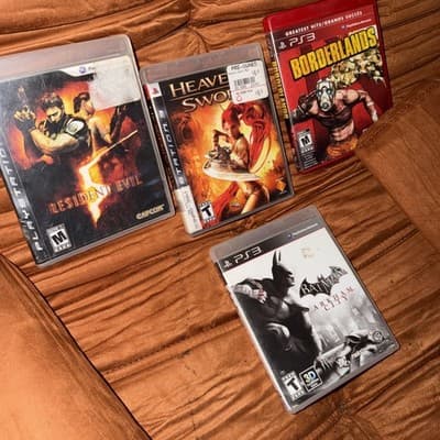 Resident Evil 5, Batman Arkham City, BorderLands Game bundle Sony PlayStation 3 - Image 1