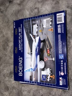 Daron BOEING Airport Toy Play Set Die Cast Playset Set Rt 7471 NEW - Thumbnail 2