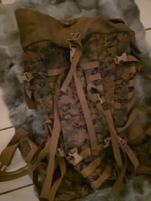 USMC Issue Desert Camo MARPAT Field Pack - Image 1