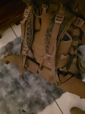 USMC Issue Desert Camo MARPAT Field Pack - Thumbnail 3