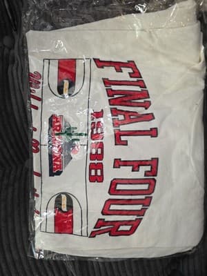 Vintage 1988 Men’s Final Four March Madness Tee Shirt University Of Arizona L - Image 1