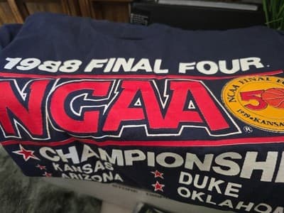 Vintage 1988 Men’s Final Four March Madness Shirt Adult L Single Stitch - Image 1