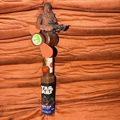 Star Wars Yoda Candy Fan New With Battery - Image 1