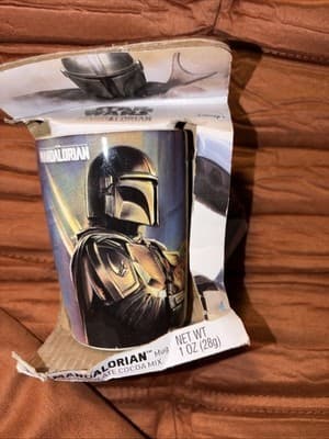 Disney Star Wars The Mandalorian Ceramic Mug 15 ounce With Hot Chocolate Mix