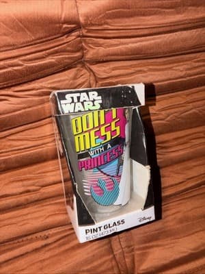 Disney Star Wars Don't Mess With A Princess 16oz Pint Glass Great Condition - Image 1
