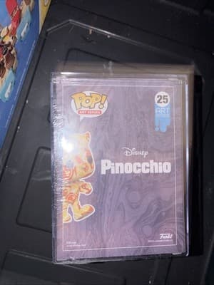 Funko POP! Disney Art Series Pinocchio #25 Amazon Exclusive Vinyl Figure - Thumbnail 2