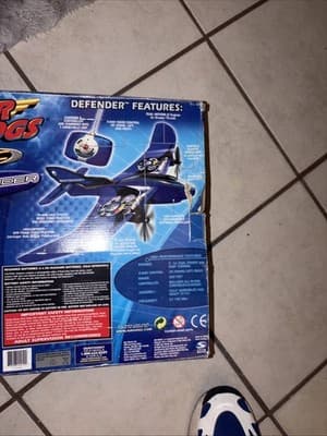 Air Hogs Defender RC Airplane Parts/Repair — Right Wing Broken, Dual Engines - Thumbnail 2