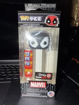 Funko Pop! Pez: Deadpool (Gamer) (White) (GameStop) Figure - Image 1