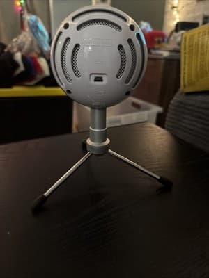 Blue MicrophonesSnowball iCE Condenser USB Microphone - Image 1