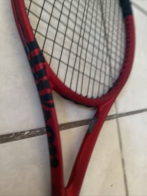 Wilson Clash 100 PRO v2 16x19 Tennis Racquet size 4 3/8 10.4/295g - Thumbnail 2