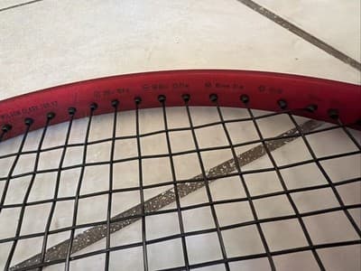 Wilson Clash 100 PRO v2 16x19 Tennis Racquet size 4 3/8 10.4/295g - Thumbnail 3