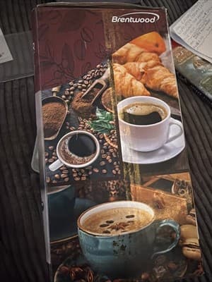 Brentwood 150W Coffee Grinder in Black - Thumbnail 2