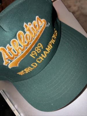 Vintage McGregor Sports Specialties Oakland A's 1989 Work champions Snapback Hat - Image 1