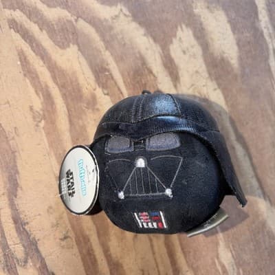 NWT HALLMARK FLUFFBALLS Star Wars DARTH VADER Plush Stuffed Toy Ornament 2016 - Image 1