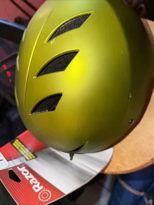 New Razor Multi Sport Helmet Ages 14+