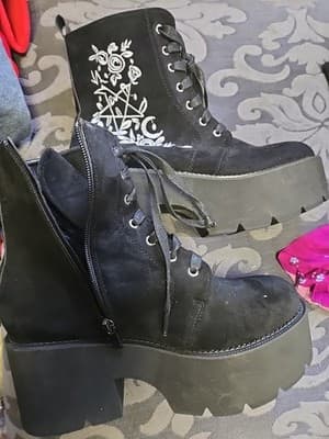 Platform Chunky Lace-Up Boots 90s Vintage - Image 1