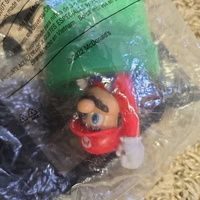 The Super Mario Bros. Movie McDonald's Happy Meal Jumping Mario Toy 2022 NEW - Thumbnail 3