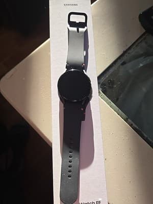 Samsung Galaxy Watch Fe Bluetooth, Wi-Fi, GPS, Black, SM-R861NZKAXAA - Thumbnail 2