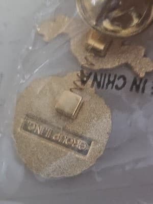 McDonald's Bobble Head Ronald McDonald Pin Rare Collectible - Thumbnail 3