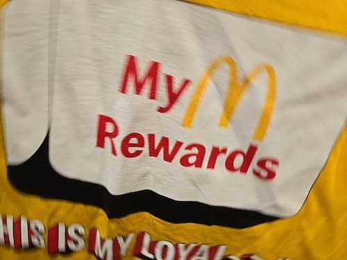 McDonald's Loyal-tee Yellow X Large Shirt - Thumbnail 3